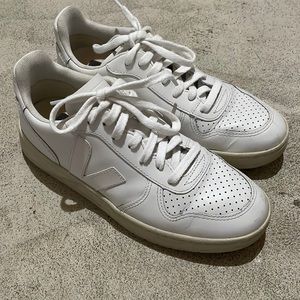 Veja V-10 White Women’s Sneakers